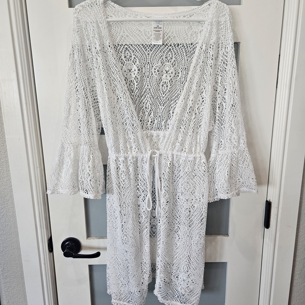 Time and Tru White Lace Swim Cover